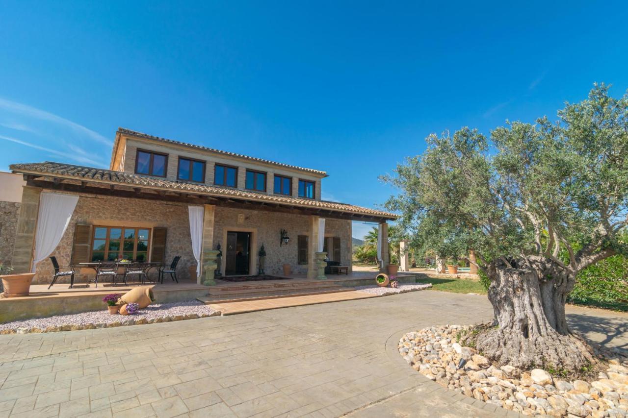 Aria Villa