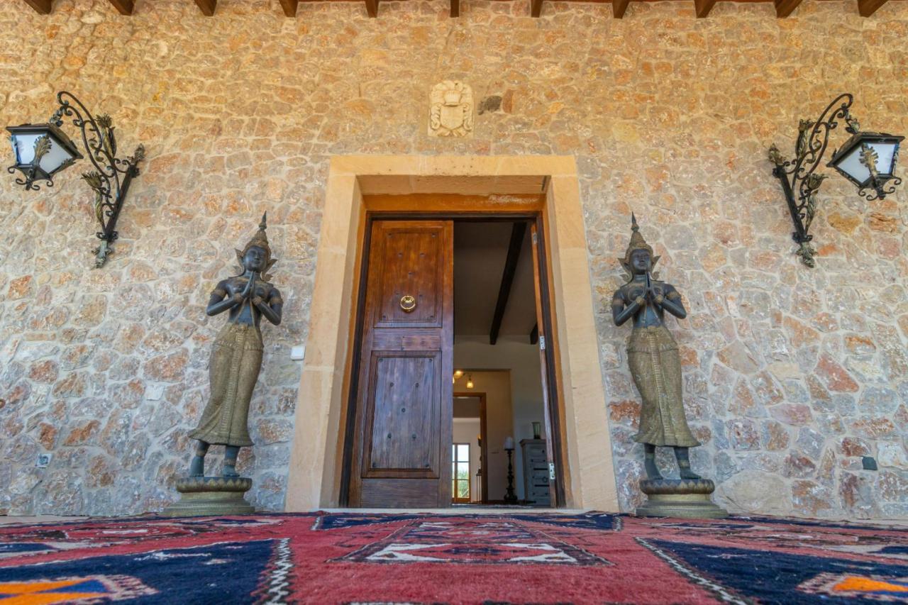 Aria Villa *